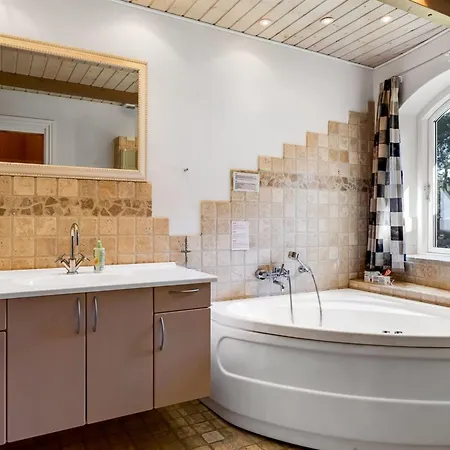 Prázdninový dům Agusta - 1-1km From The Sea In Western Jutland By Interhome